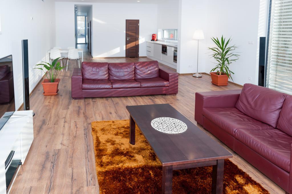 Villa Ladoven Luxusny Apartman 124M2 Martin Dış mekan fotoğraf