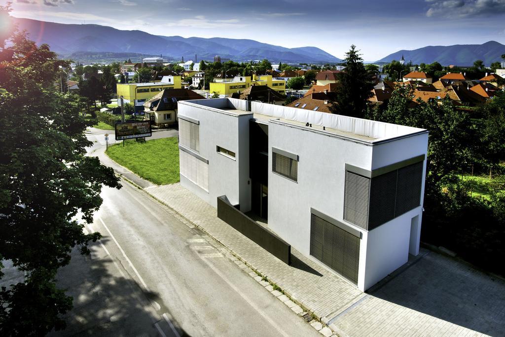 Villa Ladoven Luxusny Apartman 124M2 Martin Dış mekan fotoğraf