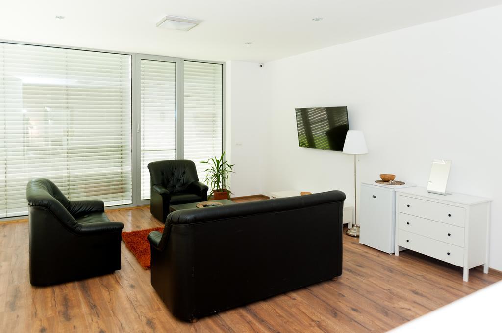 Villa Ladoven Luxusny Apartman 124M2 Martin Dış mekan fotoğraf