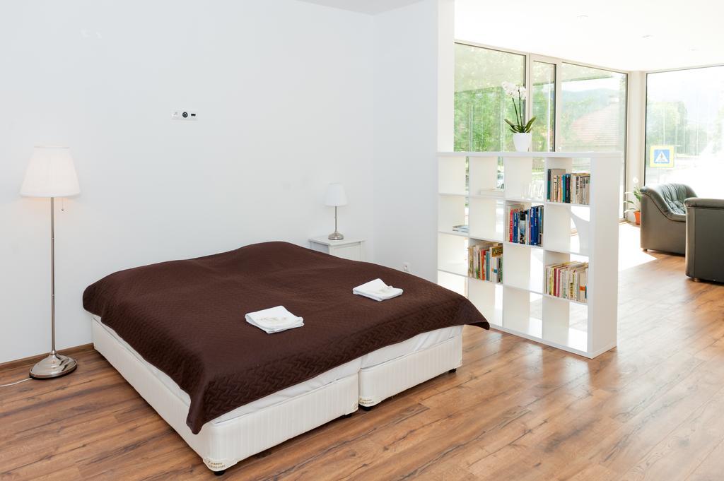 Villa Ladoven Luxusny Apartman 124M2 Martin Dış mekan fotoğraf